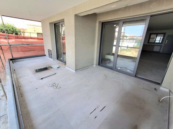 Image No.1-2 Bed Apartment for sale
