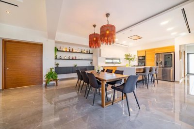 1-5-bed-bungalow-9466-3