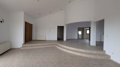 1-3-bed-bungalow-inmaroni-9468-4