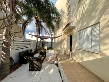 1-villa-in-protaras-9470-10