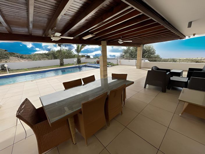 Image No.46-Villa de 4 chambres à vendre à Larnaca