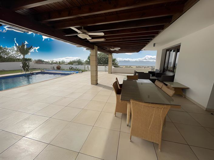 Image No.47-Villa de 4 chambres à vendre à Larnaca