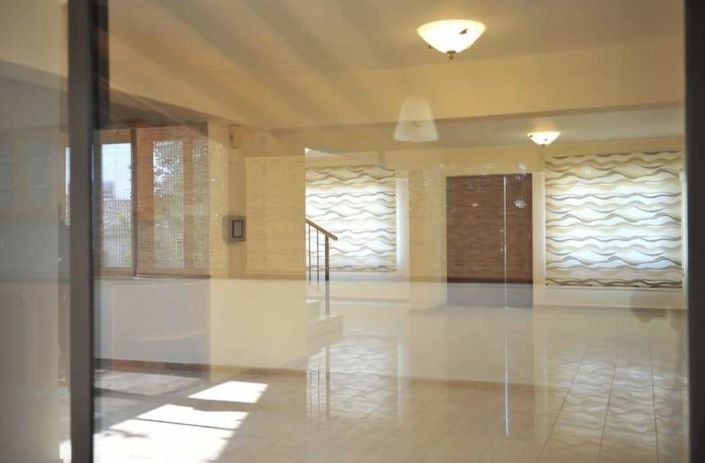 Image No.3-Villa de 4 chambres à vendre à Larnaca