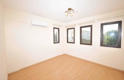 4-bed-villa-in-mazotos-9507-6