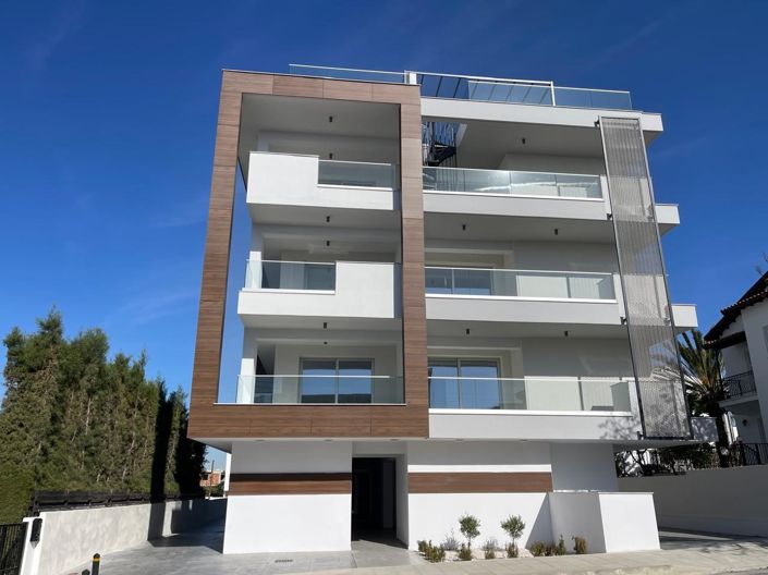 Image No.1-2 Bed Apartment for sale