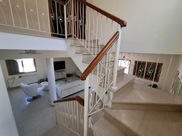 1-4-bed-villa-in-oroklini-9515-11