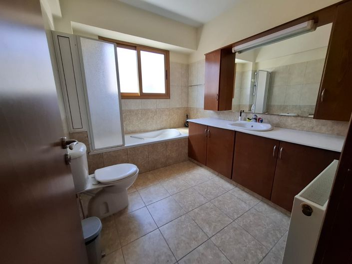 Image No.5-4 Bed Villa for sale