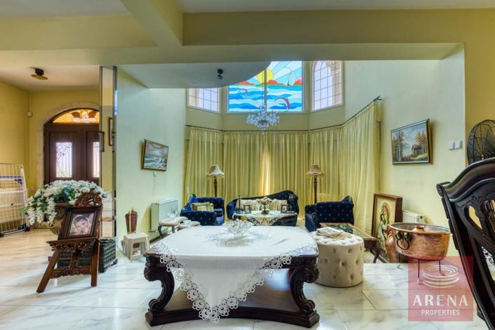 Image No.10-4 Bed Villa for sale