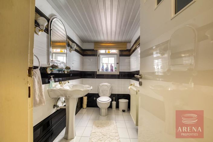 Image No.23-4 Bed Villa for sale