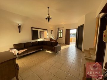 4-4-bed-villa-aradippou-7457