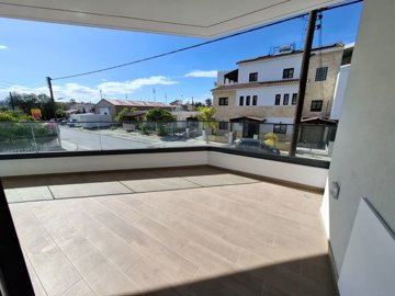 1-1-bed-apt-aradippou-9372-5