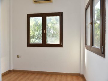 1-villa-in-ayia-thekla-9653-10