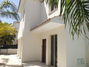 1-villa-in-pervoilia-9686-2