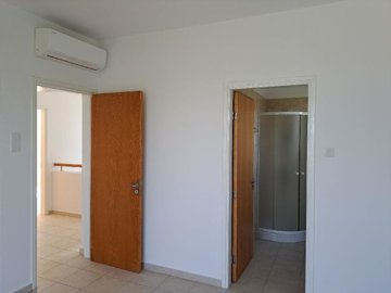 1-villa-in-pervoilia-9686-4