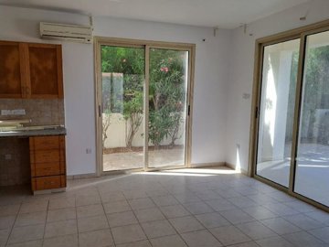 1-villa-in-pervoilia-9686-7