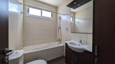 1-apt-in-meneou-9688-12