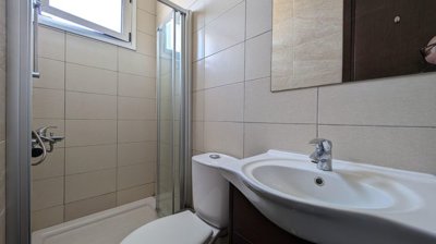 1-apt-in-meneou-9688-13