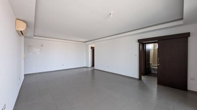 1-apt-in-meneou-9688-2
