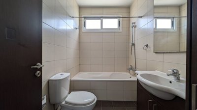 1-apt-in-meneou-9688-5