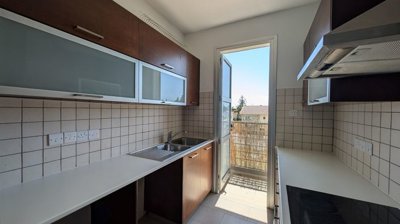 1-apt-in-meneou-9688-6