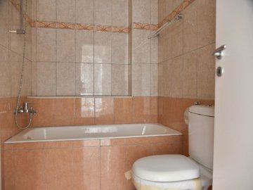 1-2-bed-apt-paralimni-9693-10