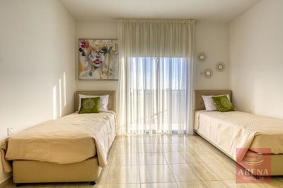 14-townhouse-in-liopetri-7714