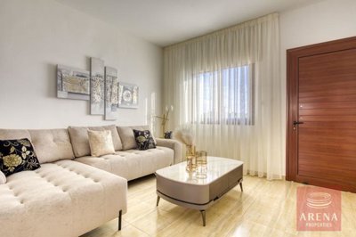 2-townhouse-in-liopetri-7714