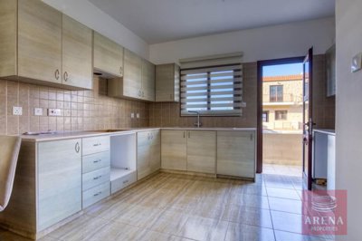 6-townhouse-in-liopetri-7714