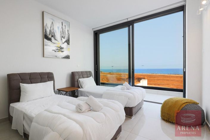 Image No.15-Villa de 5 chambres à vendre à Famagusta