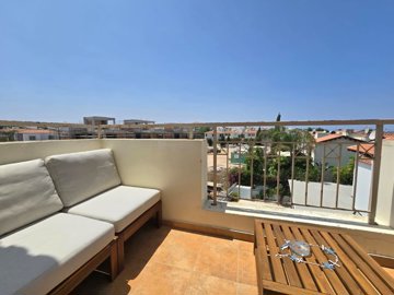 apt-in-pernera-9767-10