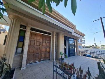 1-house-in-vergina-9777-1