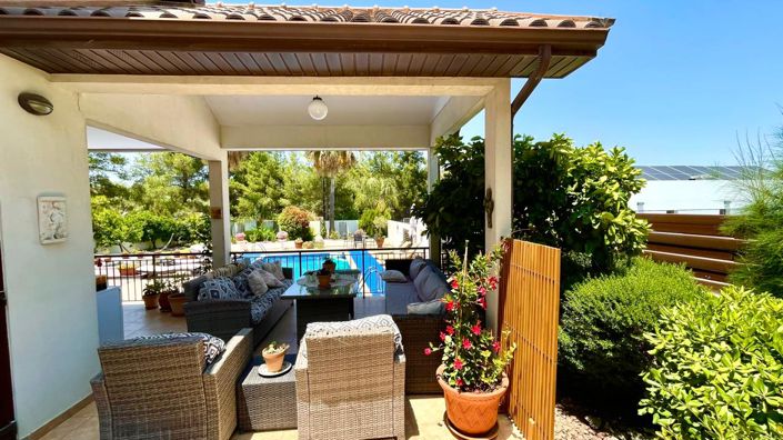 Image No.16-Villa de 4 chambres à vendre à Larnaca