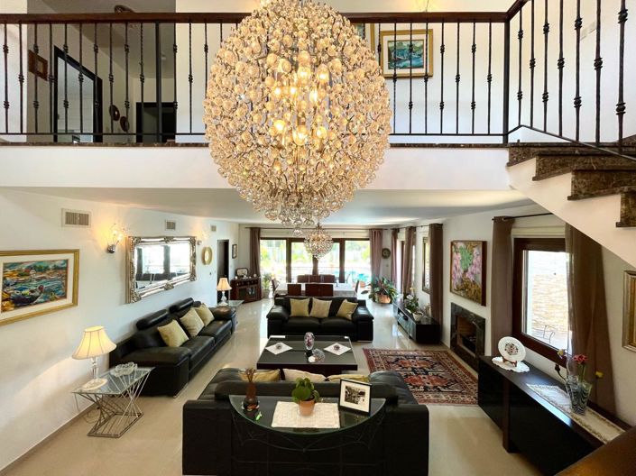 Image No.18-Villa de 4 chambres à vendre à Larnaca