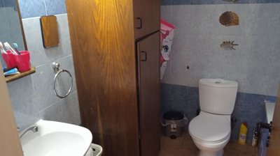 1-apt-livadia-9912-6