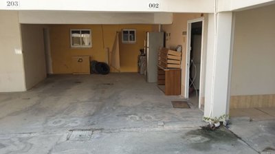 1-apt-livadia-9912-9