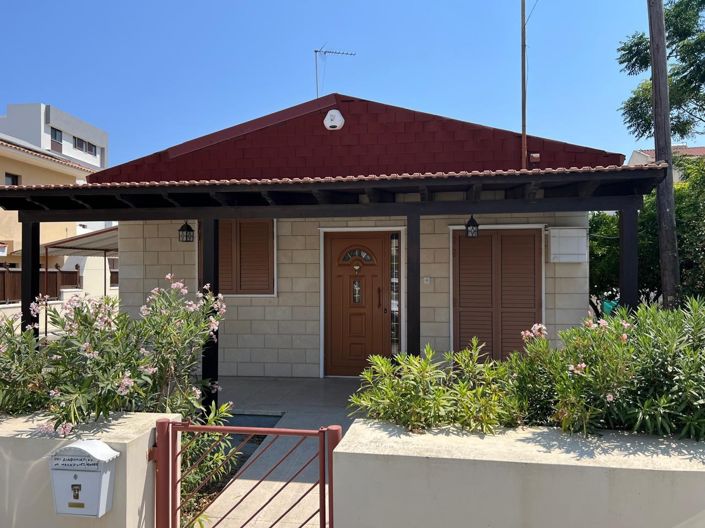 Image No.1-2 Bed Bungalow for sale
