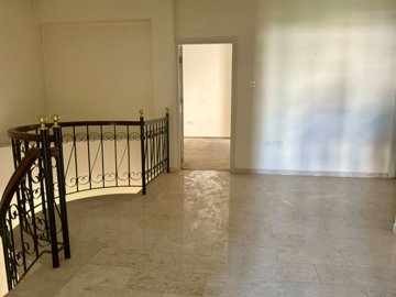 1-villa-in-faneromeni-9770-11