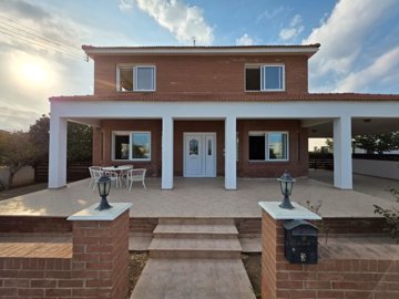 1-4-bed-villa-kiti-10153-42