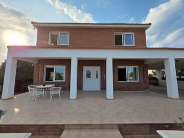 1-4-bed-villa-kiti-10153-1