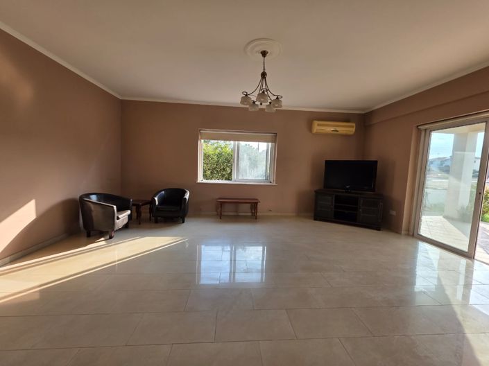 Image No.39-4 Bed Villa for sale