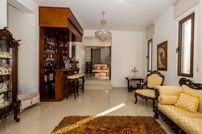 Image No.14-Villa de 4 chambres à vendre à Larnaca