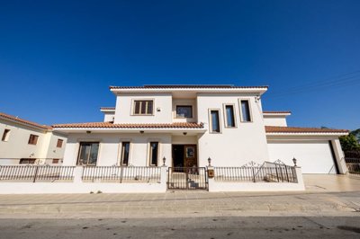 1-5-bed-villa-kiti-10152