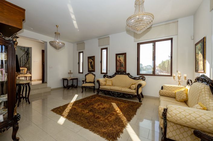 Image No.24-Villa de 4 chambres à vendre à Larnaca