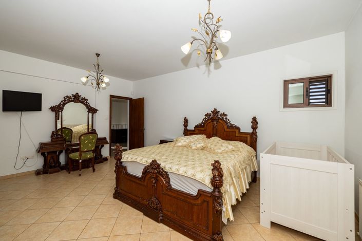 Image No.29-Villa de 4 chambres à vendre à Larnaca