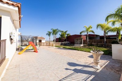4-5-bed-villa-kiti-10152