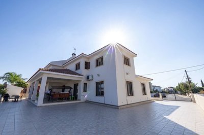 7-5-bed-villa-kiti-10152