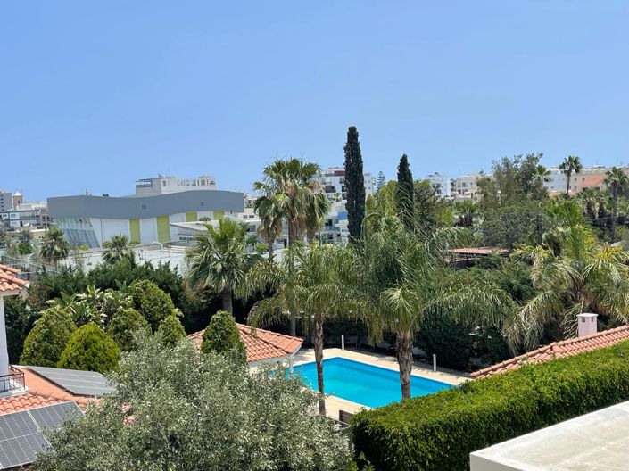 Image No.17-3 Bed Apartment for sale