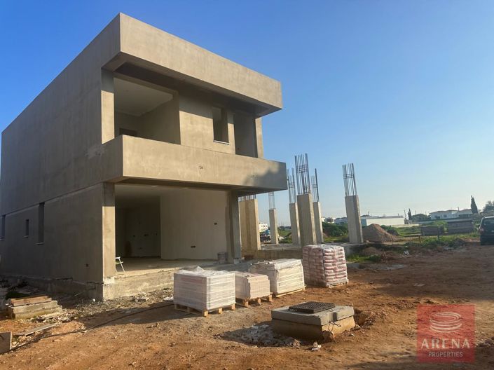 Image No.1-3 Bed Villa for sale