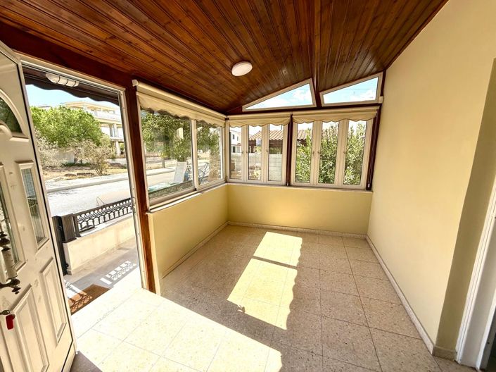 Image No.10-4 Bed Villa for sale