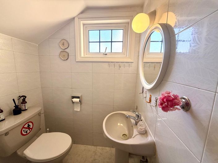 Image No.7-4 Bed Villa for sale